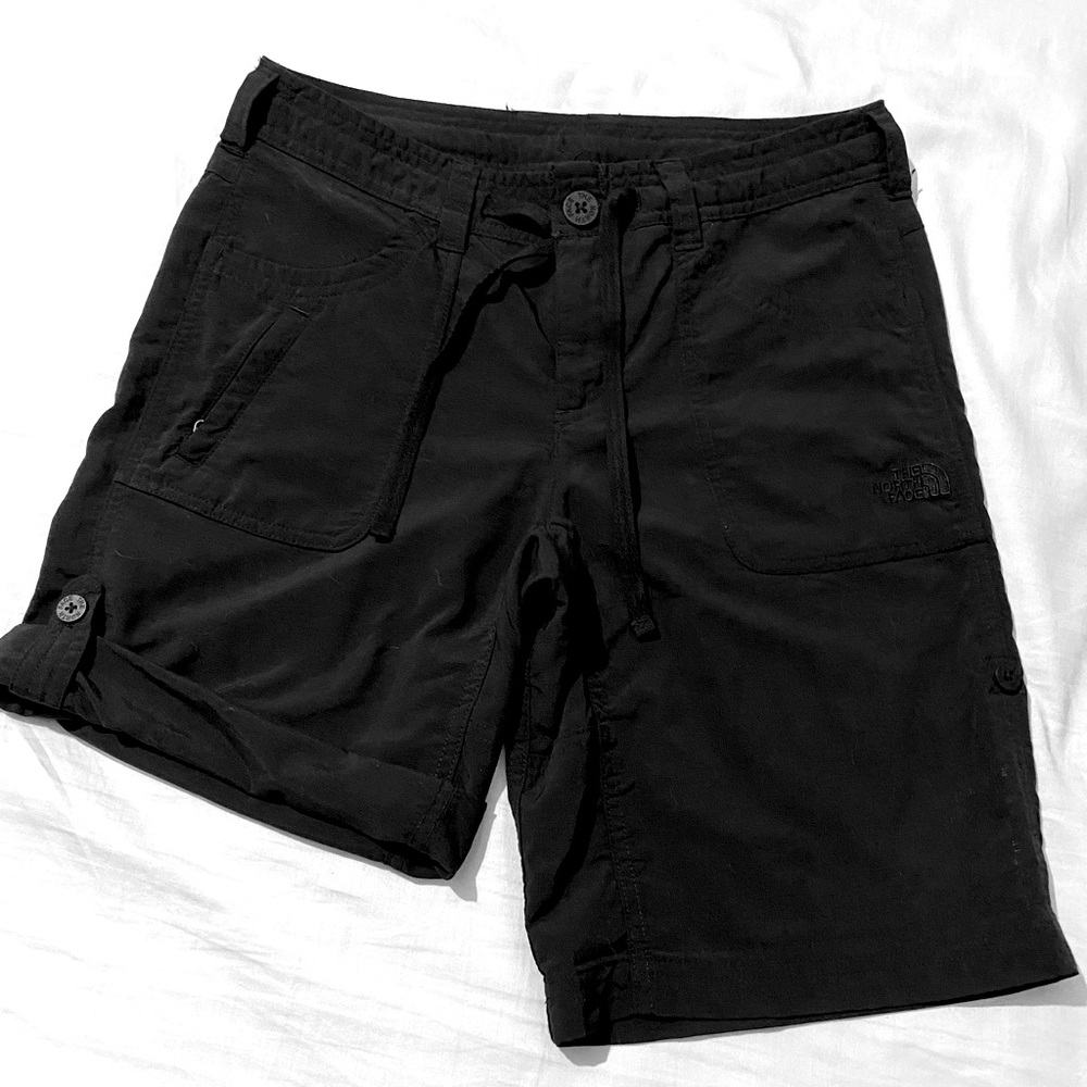 The North Face Womens Size 2 Hiking Nylon Shorts
